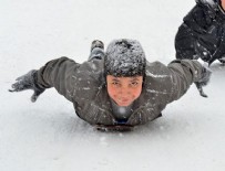 KAR TATİLİ - Ankara'da okullar yarın tatil