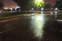 YILDIRAY ÇINAR - Çarşamba'da Sağanak Yağış Etkili Oldu