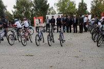 Karaman'da Okullara Bisiklet Dağıtıldı