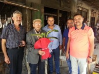 MEHMET AKBAY - MHP, Sarıgöl'de Yaşlıları Unutmadı