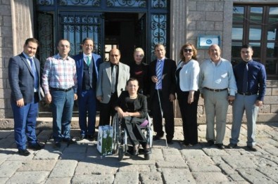 Türkiye Engelliler Konfederasyonu Başkanı Çelebi'den Ayvalık Belediyesine Teşekkür