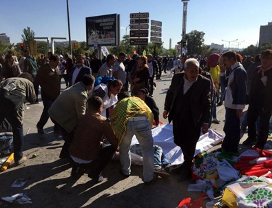 Ankara Tren Garı kavşağında patlama: 86 ölü, 126 yaralı