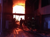 ELEKTRİK KONTAĞI - Bursa Kapalıçarşı'daki Büyük Yangın Kontrol Altına Alındı