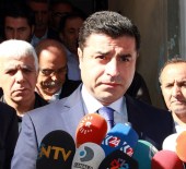 İSTANBUL İL BAŞKANLIĞI - HDP Eş Genel Başkanı Demirtaş Açıklaması 'Canlı Mı Cansız Mı Bilmem Ama Alçak Bir Bombadır'