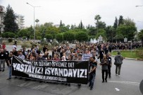 NİYAZİ NEFİ KARA - Ankara'da Hayatını Kaybedenler Antalya'da Binlerce Kişiyle Anıldı