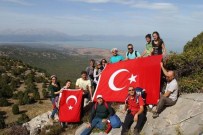 TERÖRE LANET - Doğaseverler Dağın Zirvesinde Terörü Lanetledi