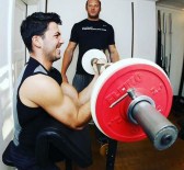 TOLGAY ARSLAN - Tolgay'dan Mesaj Var