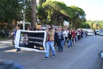 Ayvalık'ta Başkentteki Terör Saldırısına Tepki Yürüyüşü