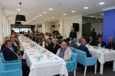 Başkan Toçoğlu Muhtarlarla Bir Araya Geldi