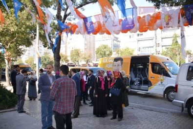 AK Parti Konya Her Gün 25 Bin Kişiye Ulaşıyor