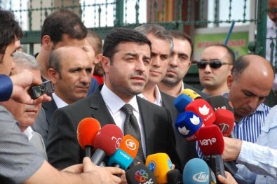 Demirtaş'a HDP'nin Özür Dilemesi Soruldu