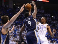 ERSAN İLYASOVA - Ersan Ve Enes'ten 17'Şer Sayı