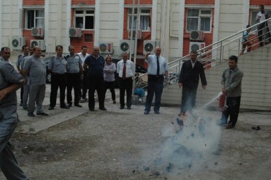 Birecik Devlet Hastanesi'nde Yangın Eğitimi Ve Anne Sütü Semineri