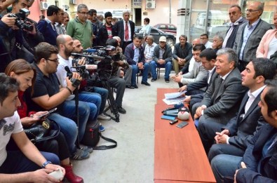 CHP'li Mustafa Balbay Malatya'da Taziye Ziyaretinde Bulundu
