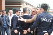 DOKTORA ŞİDDET - Kandıra Devlet Hastanesi Önünde Gergin Eylem