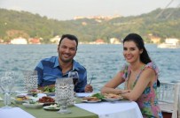 HATİCE ŞENDİL - Hayat Öpücüğü Filminin İzmir Galası Optimum'da