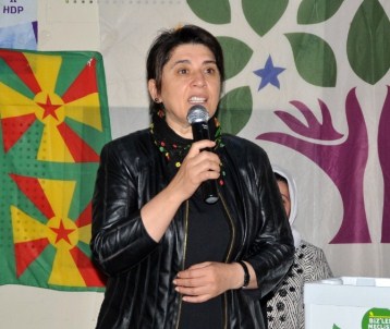 Leyla Zana Turgutlu'da