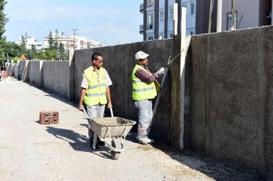 Muratpaşa'dan Hem Eğitime Hem Ulaşıma Hizmet