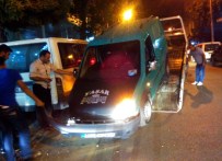 SARA NÖBETİ - Sara Nöbeti Geçiren Sürücü 3 Araca Çarptı