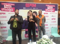 ALİ SUNAL - Hayat Öpücüğü Oyuncuları İzmir'de