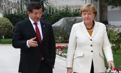 'Yasadışı Göl İle Hiçbir Ülke Tek Başına Mücadele Edemez'