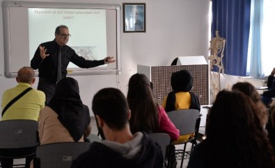 Geleceğin Sporcuları İlk Yardımı Öğrendi