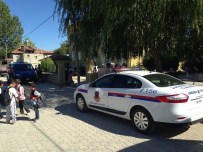 Jandarma 'Güvenli Okul Güvenli Eğitim' Projesine Devam Ediyor