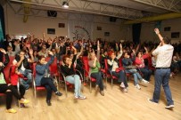 ALTINŞEHİR - Nilüfer Halk Dansları Topluluğu'ndan Yeni Sezona Merhaba