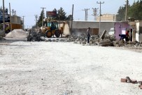 NİHAT ÇİFTÇİ - Sanayi Sitesi Kilitli Parke Taşı İle Döşeniyor.