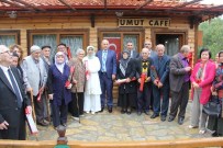 DÜNYA YAŞLILAR GÜNÜ - Vali Azizoğlu' Huzurevi Sakinleriyle Çay Sohbetinde Buluştu