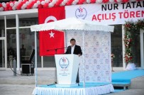 SANAT ESERİ - Başbakan Davutoğlu, Nur Tatar Spor Salonu'nun Açılışını Yaptı