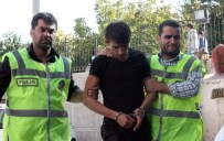 AKARYAKIT İSTASYONU - Güvenlik Kamerasının Kaydettiği Gaspçılar Yakalandı