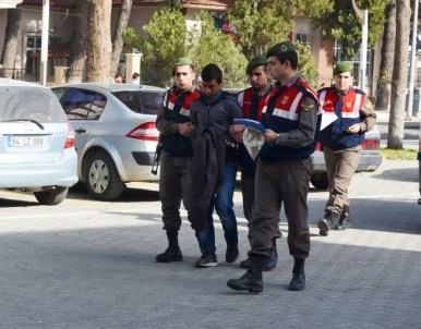 Jandarma Kablo Hırsızlarına Göz Açtırmıyor