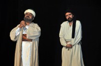 OLPAK - Mamak Kent Tiyatrosu 'Yunus Emre' oyunuyla perdelerini açtı