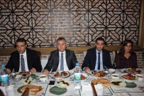 MEMDUH TURA - Sur'a Atanan Öğretmenlere 'Hoşgeldin' Yemeği