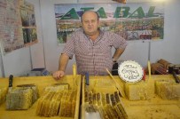 MAHMUT ÖZTÜRK - Yöresel Tatlar Fuarına İlgi Büyük