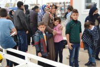 İNSAN TACİRLERİ - 37 Mülteciyi Boğulmaktan Balıkçılar Kurtardı