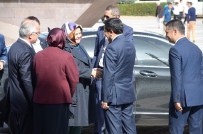 ESKİŞEHİR VALİSİ - Aile Ve Sosyal Politikalar Bakanı Ayşen Gürcan Eskişehir'de