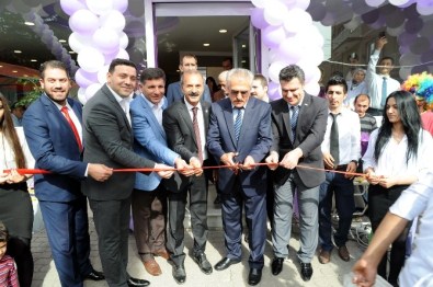 Doğrucan Mobilya'dan Uşak'ta Muhteşem Açılış