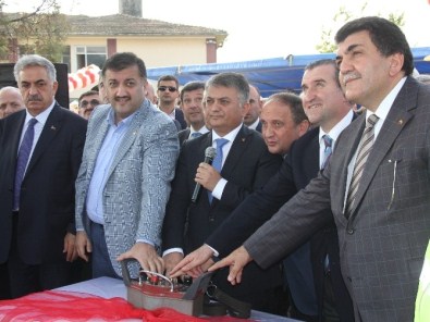 Rize'nin İlk Beş Yıldızlı Otelinin Temeli Düzenlenen Törenle Atıldı