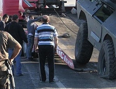 Şanlıurfa'da polis aracı devrildi: 1 şehit, 1 yaralı