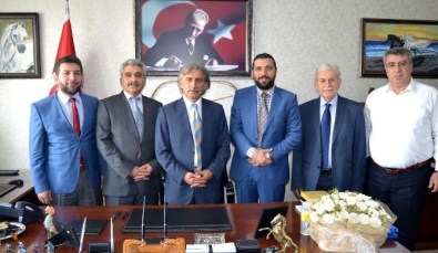 TÜMSİAD'dan Kaymakam Genel'e Ziyaret