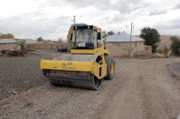 TATİL KÖYÜ - Van Büyükşehir Belediyesi'nden Yol Yapım Çalışması