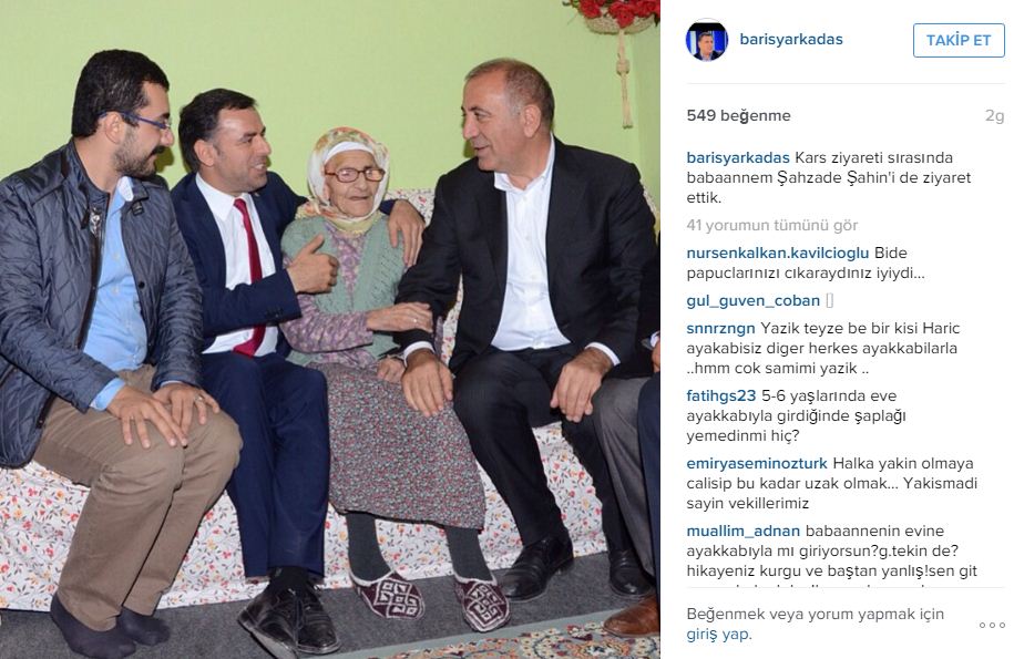 Gürsel Tekin ve Barış Yarkadaş'ın ayakkabılı ev ziyareti