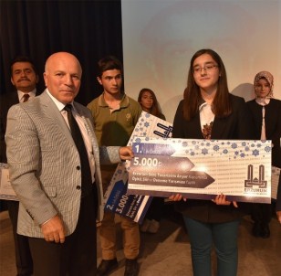 Büyükşehir, Erzurum'un Genç Yazarlarını Ödüllendirdi