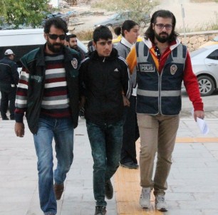 Elazığ'daki Uyuşturucu Operasyonunda 15 Şüpheli Adliyeye Sevk Edildi