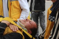 KURUÇEŞME - Otobüs İle Motosikletle Çarpıştı Açıklaması 1 Yaralı