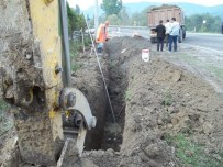 SALTUKOVA - Saltukova'da Alt Yapı Çalışmalarına Başlandı