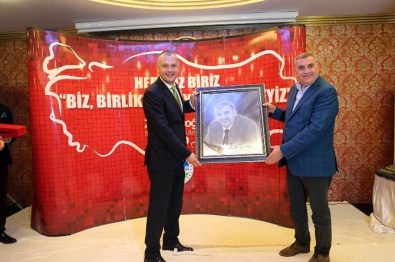 Toçoğlu'ndan Hakemlere Müjde