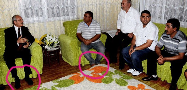 Gürsel Tekin ve Barış Yarkadaş'ın ayakkabılı ev ziyareti